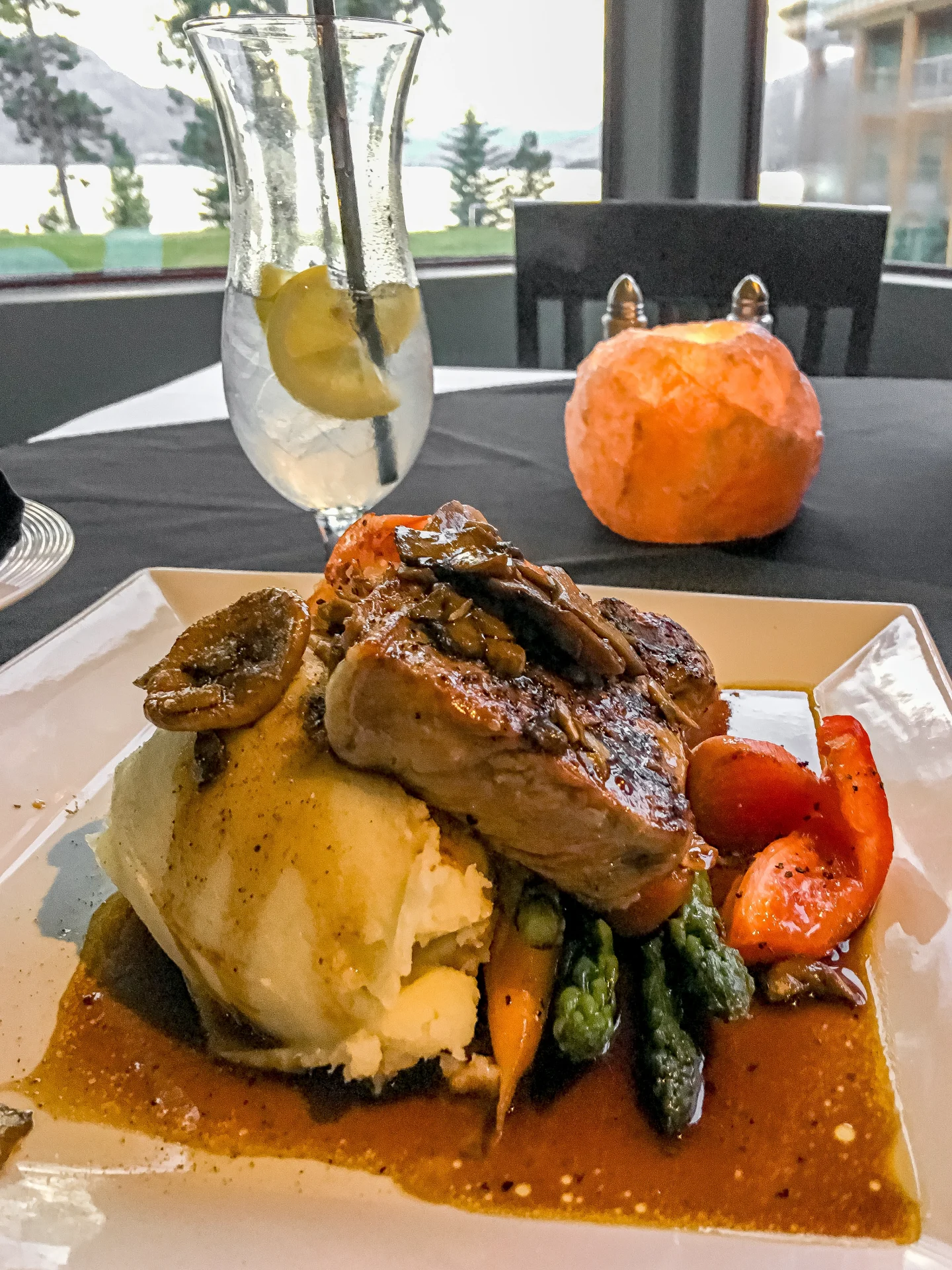 Quaaout Lodge, Shuswap, BC Jack Sam's Dining