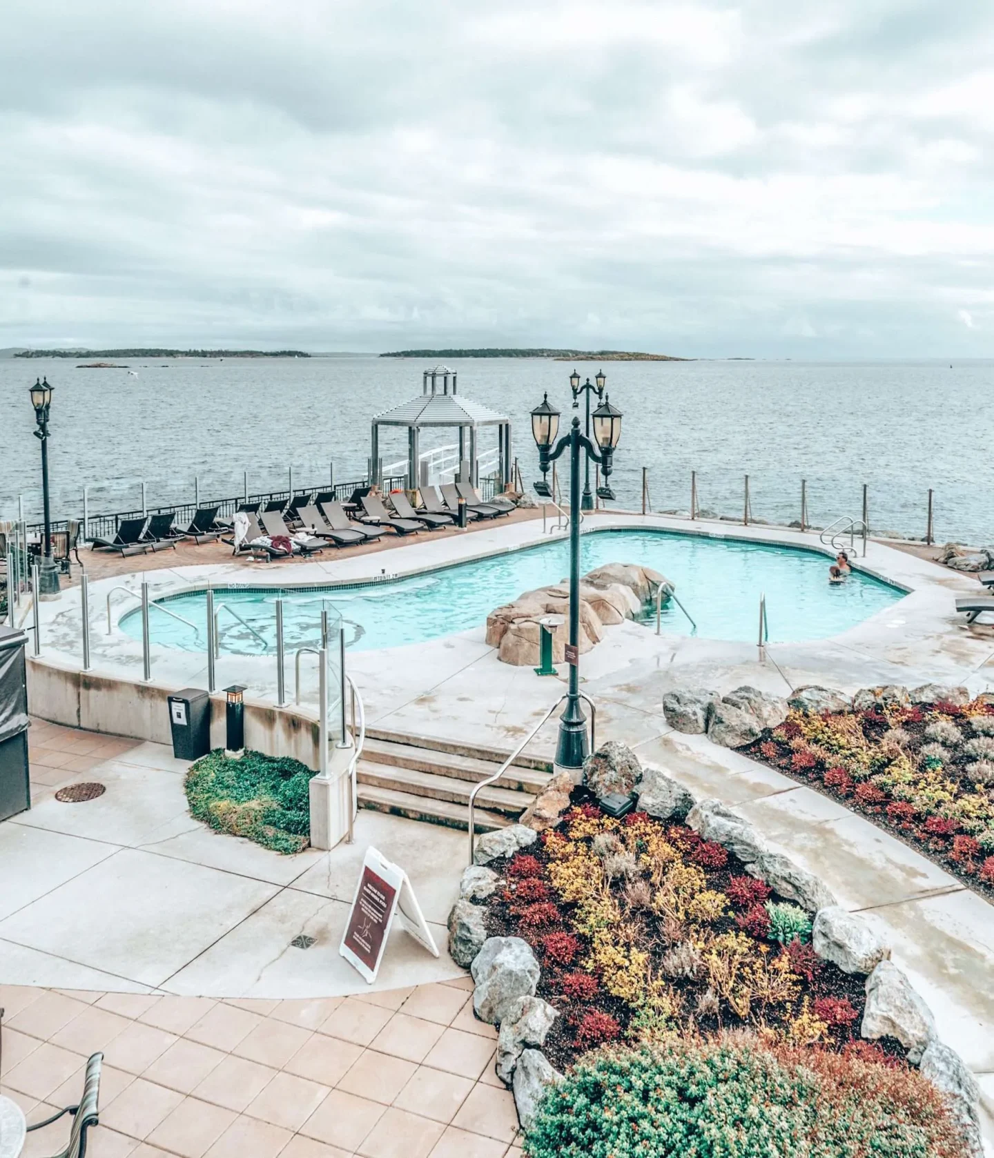 Oak Bay Beach Hotel, Victoria, BC